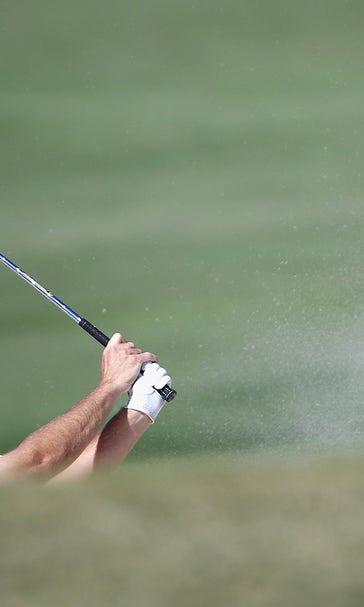 Erik Compton shares first-round lead at Sea Island
